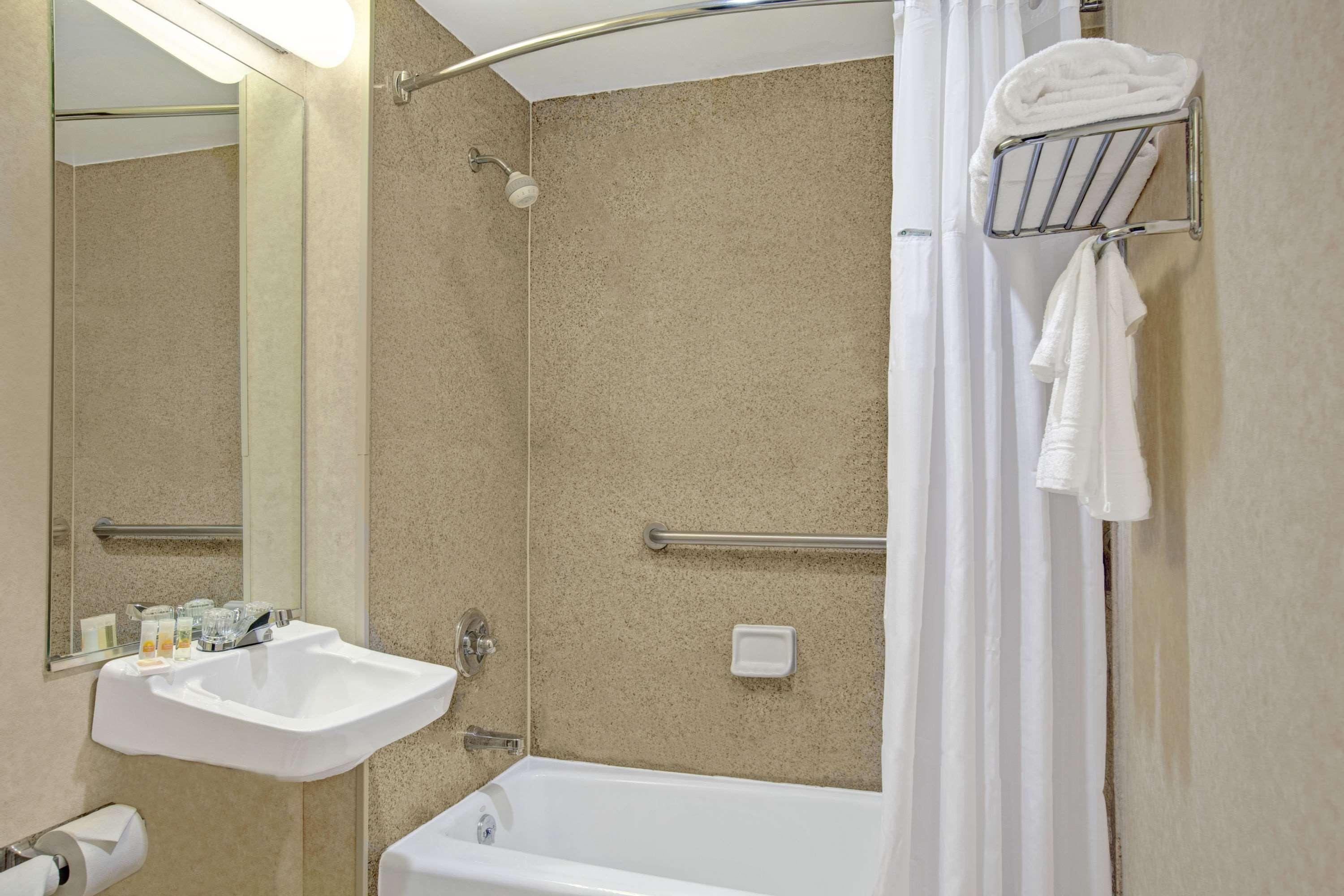 Days Inn By Wyndham Jamaica / Jfk Airport Nova York Quarto foto